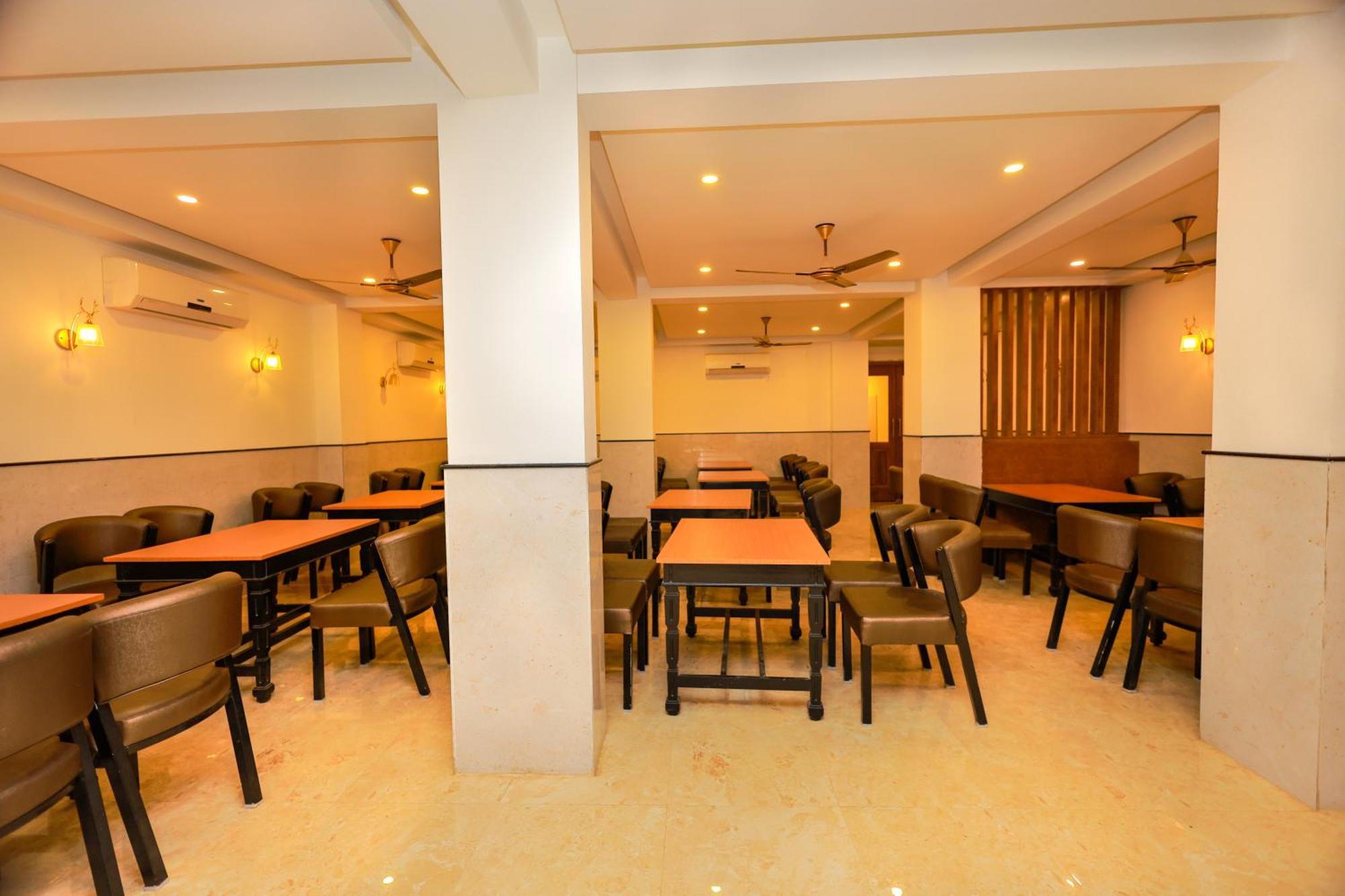 Hotel Sangam Канниякумари Экстерьер фото
