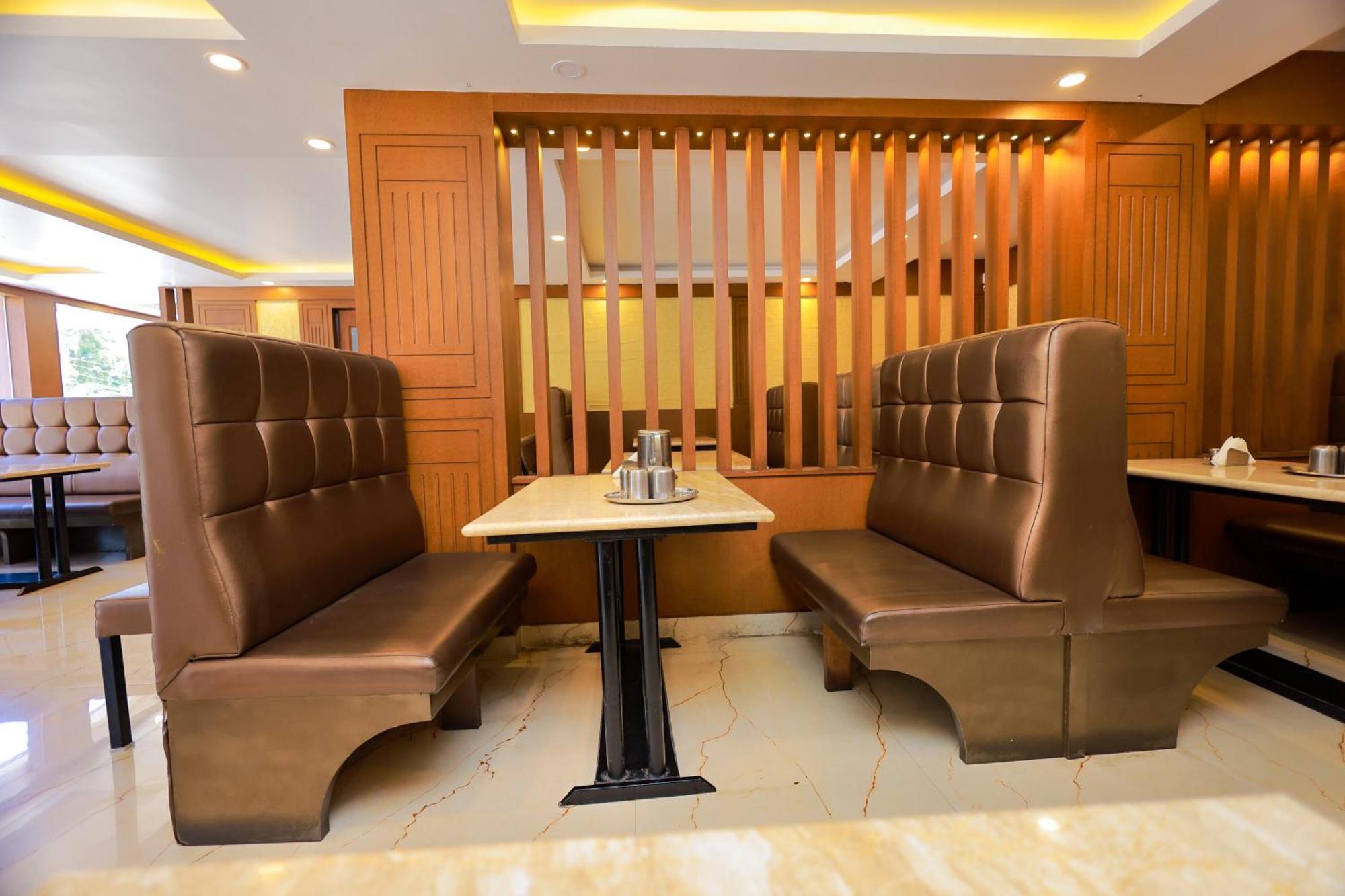 Hotel Sangam Канниякумари Экстерьер фото