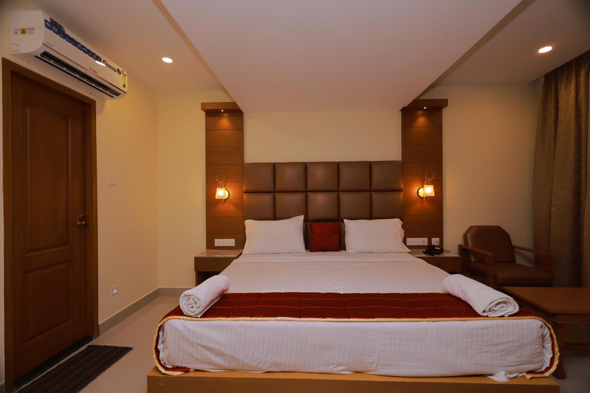 Hotel Sangam Канниякумари Экстерьер фото
