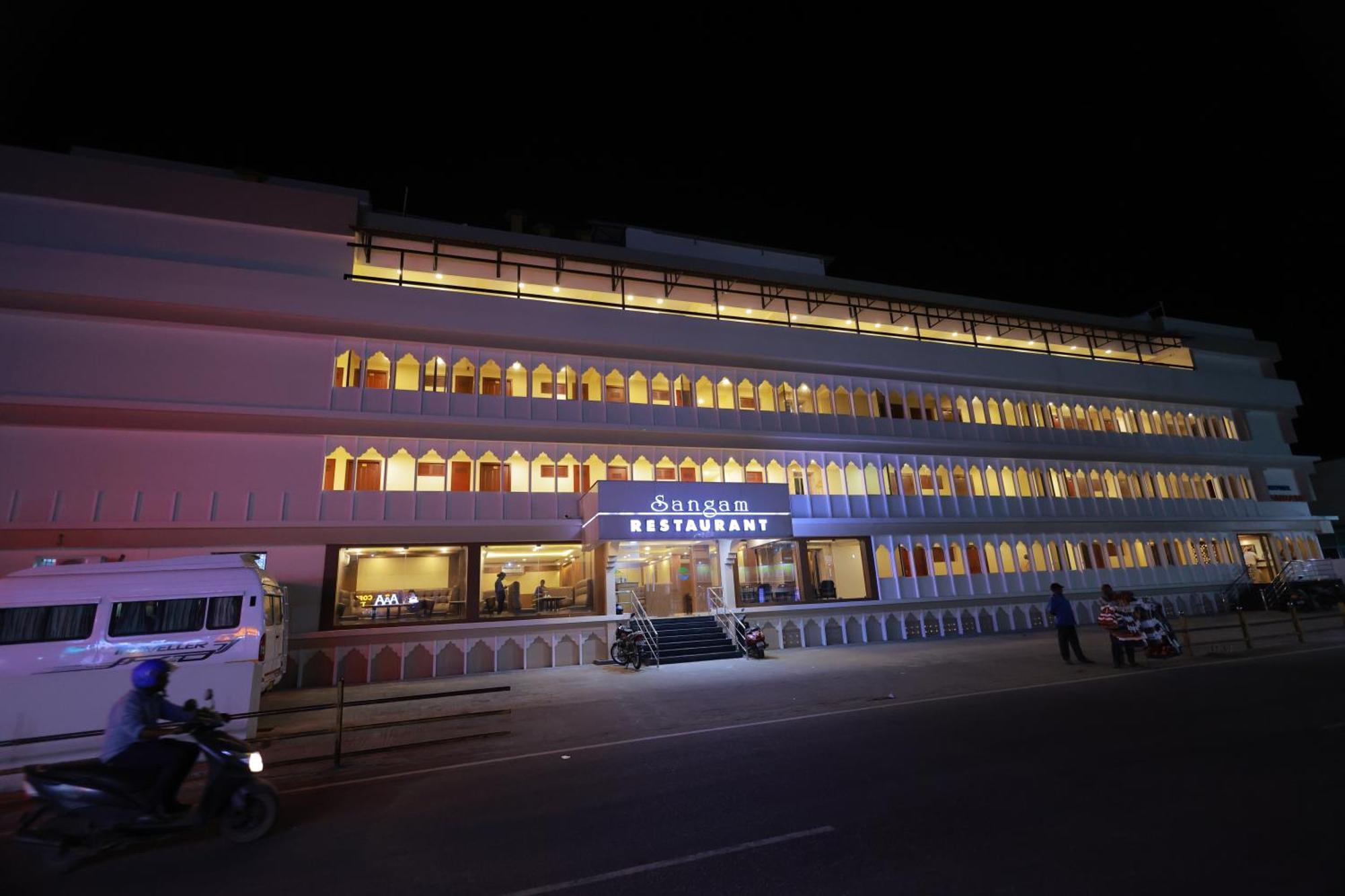 Hotel Sangam Канниякумари Экстерьер фото